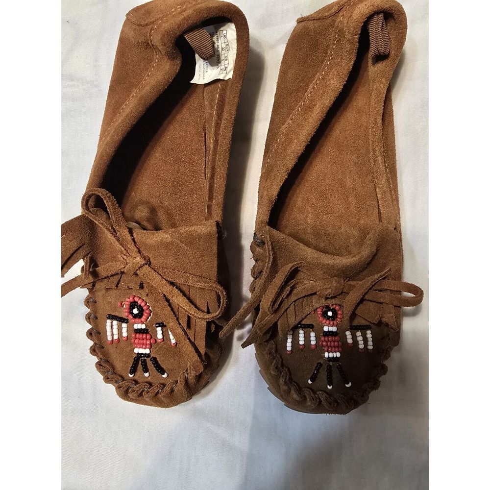 The Gap ~Classic Brown Leather Moccasins , Girls Vintage,Thunderbird‎ Beading,